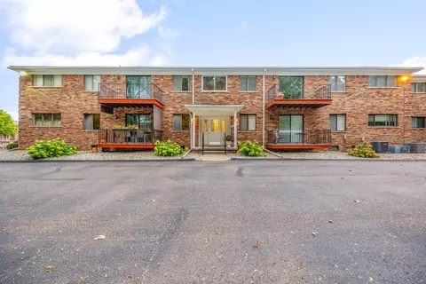 23039 Liberty St, Saint Clair Shores, MI 48080