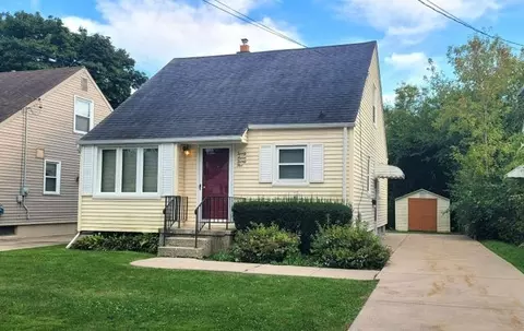 2725 Brandon St, Flint, MI 48503