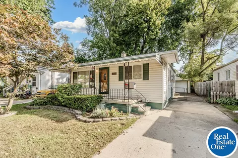 29328 Howard Ave, Madison Heights, MI 48071