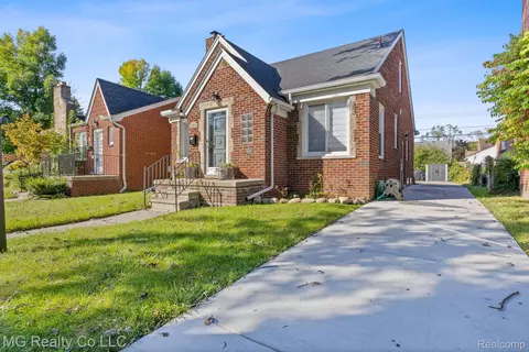 1011 N York St, Dearborn, MI 48128