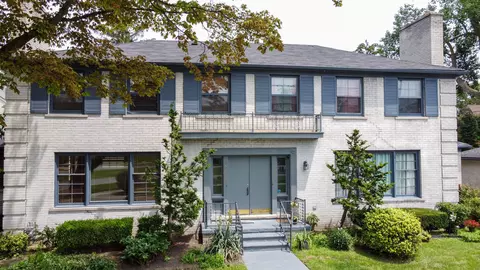 15830-32 Windmill Pointe Dr, Grosse Pointe Park, MI 48230