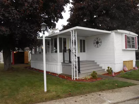 531 Pebble Ln, Sanilac, MI 48469