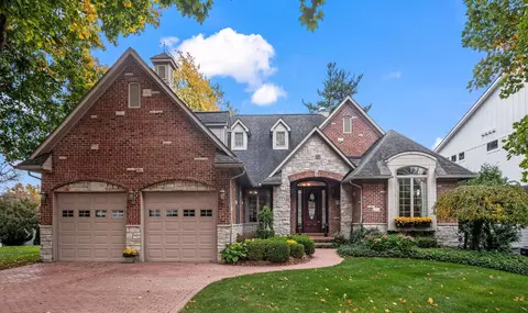 771 Grandview St N, Northville, MI 48167