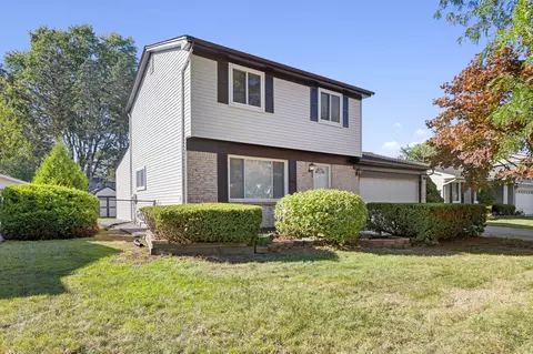 252 Meadowlake Rd, Canton, MI 48188