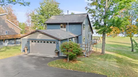 10191 Lakeview Dr, Briley, MI 49709