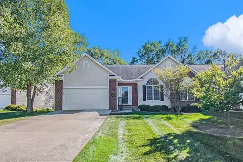 3182 Ivy Ln, Grand Blanc, MI 48439