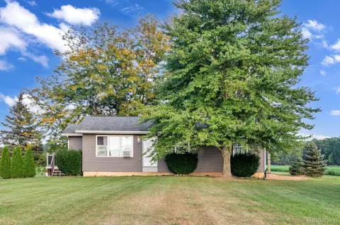 925 S Gregory St, Iosco, MI 48836