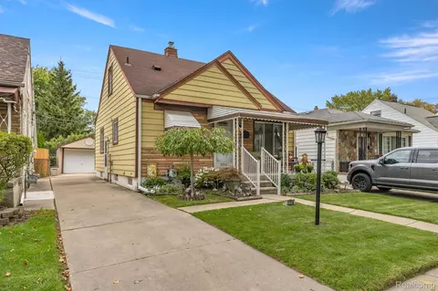 2216 Markese Ave, Lincoln Park, MI 48146