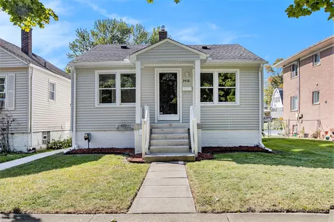 3416 Elizabeth Dr, Trenton, MI 48183