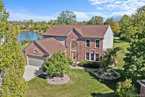 4717 Pond Run, Canton, MI 48188
