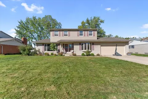 36236 Whitcomb St, Livonia, MI 48154