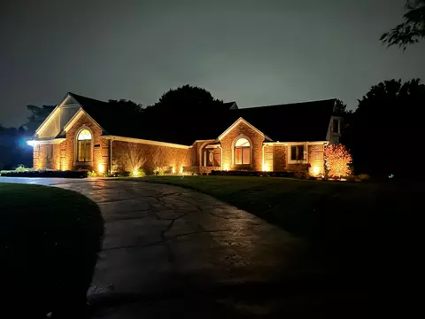 3835 Klais Dr, Orion, MI 48348