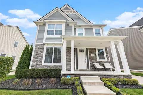 136 N Dorchester Ave, Royal Oak, MI 48067