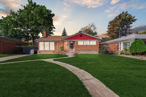 24641 Templar Ave, Southfield, MI 48075