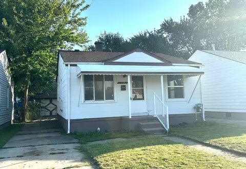 11092 Lozier Ave, Warren, MI 48089