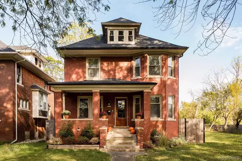 2230 Lamothe St, Detroit, MI 48206