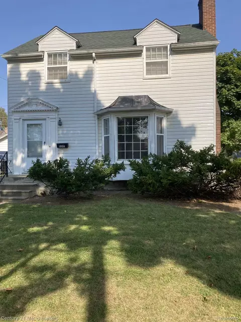2317 E Court St, Flint, MI 48503