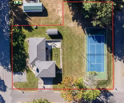 309 Ottawa Ln, Denton, MI 48651