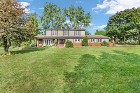 60469 Miriam Dr, Washington, MI 48094