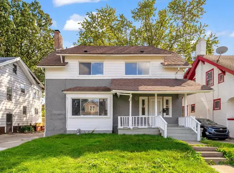 203 Puritan St, Highland Park, MI 48203
