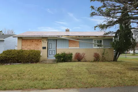 826 Chatham Dr, Flint, MI 48505