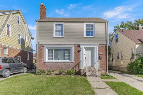 6334 Barrie St, Dearborn, MI 48126