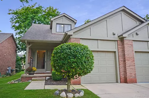 53968 Birchwood, Shelby Township, MI 48316