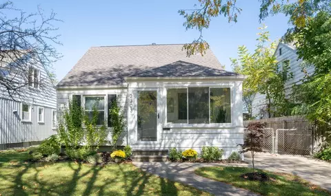2303 E 4th St, Royal Oak, MI 48067