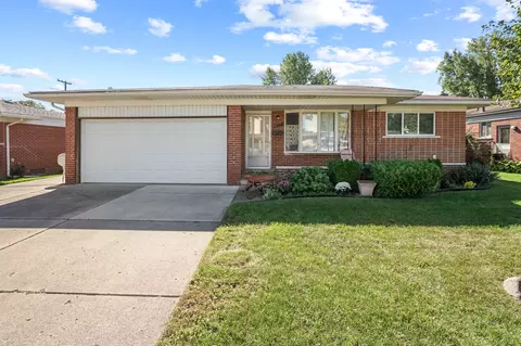 13794 Heritage Rd, Sterling Heights, MI 48312