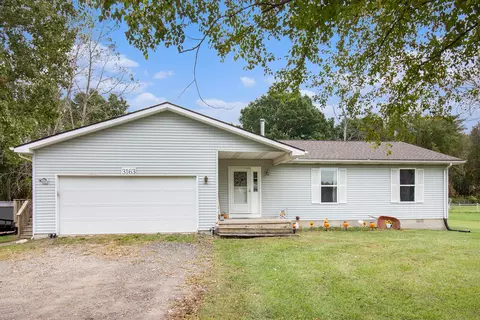 3163 Bull Run Rd, Iosco, MI 48843