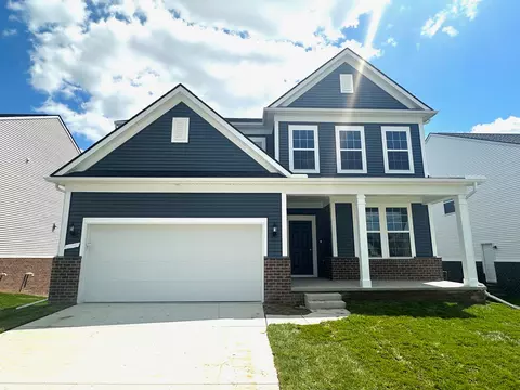 849 Kuss Dr, Saline, MI 48176