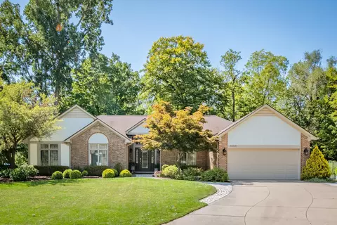 38031 Eric, Farmington Hills, MI 48335