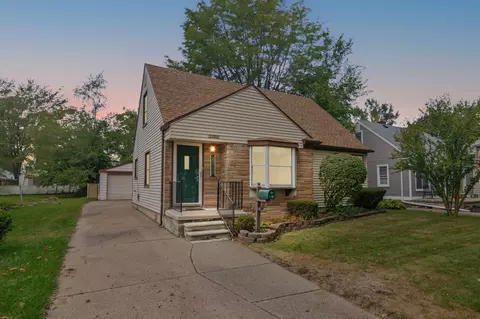 23115 Violet St, Farmington, MI 48336