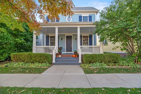 50177 Harding St, Canton, MI 48188