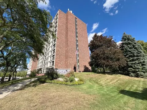 21800 Morley Ave # 715, Dearborn, MI 48124