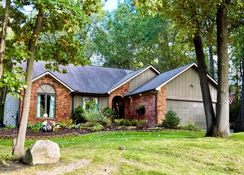 4495 Maybee Rd, Orion, MI 48359