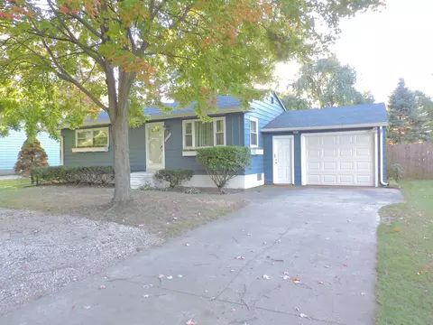 4222 Carmanwood Dr, Flint, MI 48507