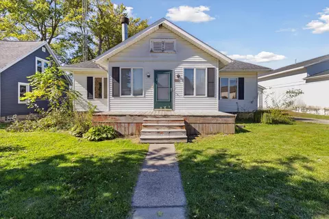6711 Jefferson Rd, North Branch, MI 48461
