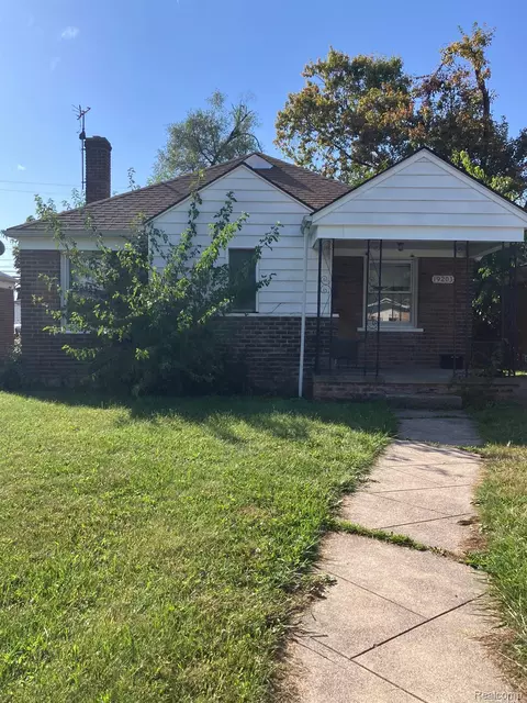19203 Whitcomb St, Detroit, MI 48235
