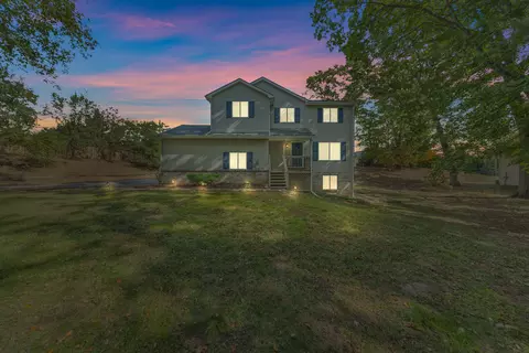 3030 Terry St, Commerce, MI 48390