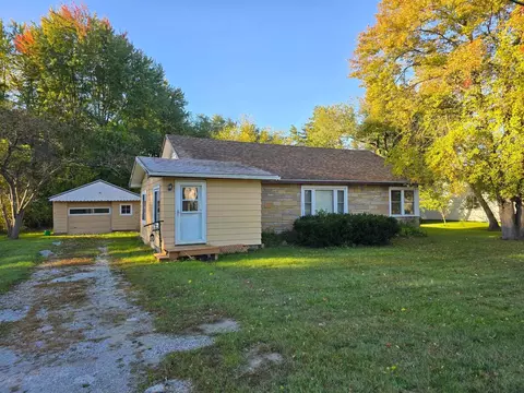 4223 Lapeer Rd, Port Huron, MI 48060