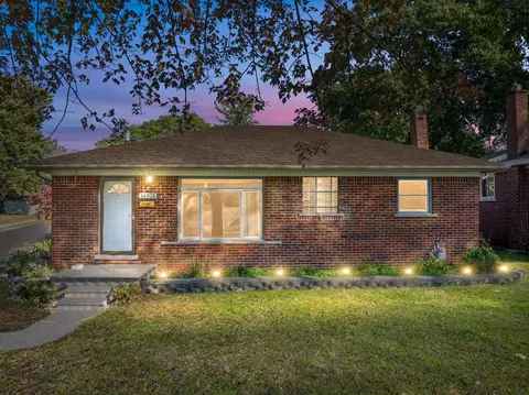 14028 Berwyn, Redford, MI 48239