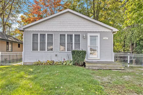 345 Wyoming Ave, Cambridge, MI 49230