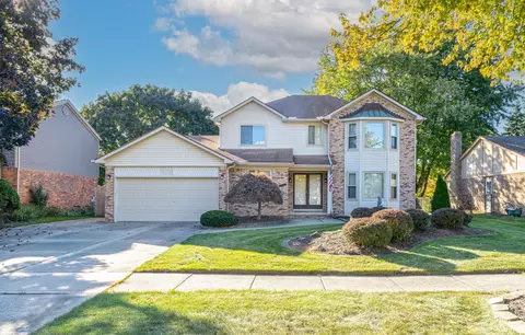 40831 Jellico Dr, Sterling Heights, MI 48313