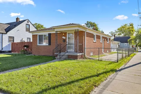 1593 Wilson Ave, Lincoln Park, MI 48146
