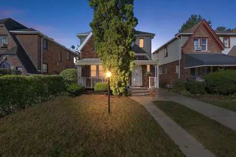 16237 Lawton St, Detroit, MI 48221