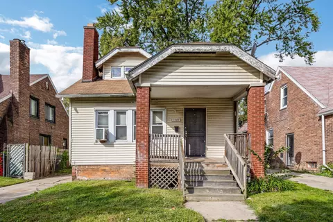 15341 Lauder St, Detroit, MI 48227