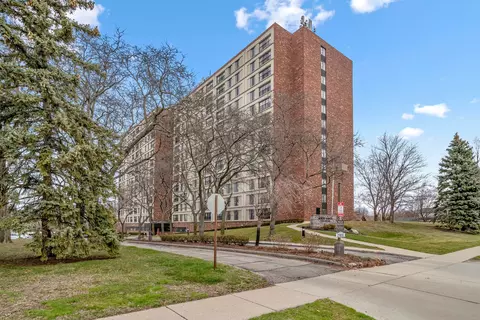 21800 Morley Ave #315, Dearborn, MI 48124