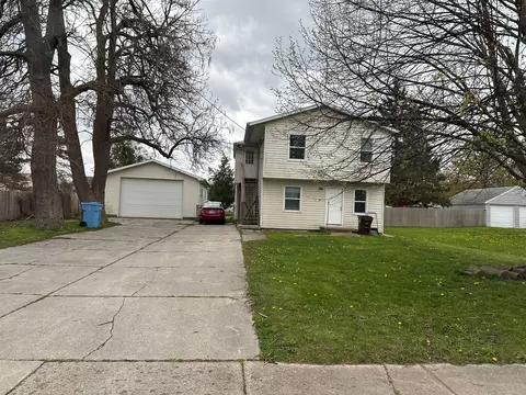 2223 W Jolly Rd, Lansing, MI 48911
