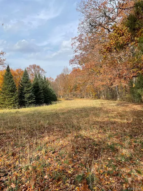 0 Silver Lake Rd, Lyon, MI 48178